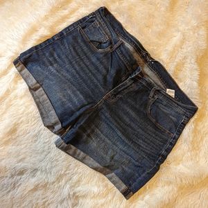 Old Navy Fitted Shorts Size 16 Like New